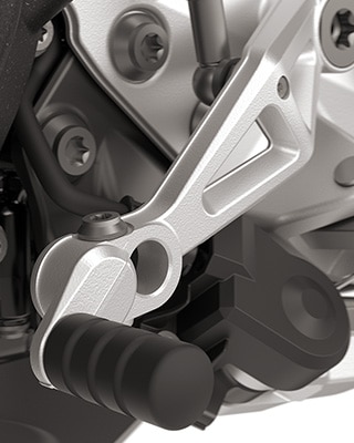 The adjustable gearshift and brake lever comes standard with the F 900 GS from BMW Motrorrad
