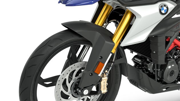 We see the gold anodized inverted fork of the G 310 GS.
