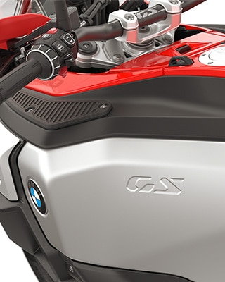 7.9 gallon fuel tank capacity
