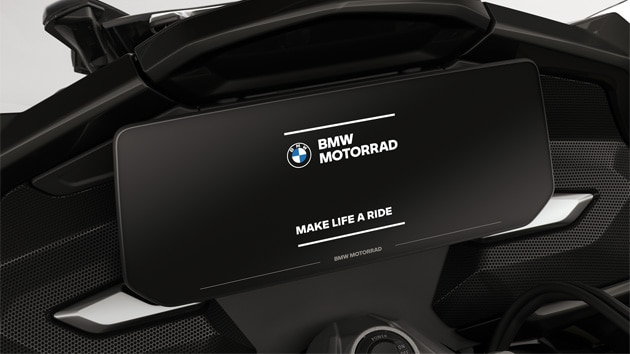 Focus on the color display with BMW Motorrad start screen.