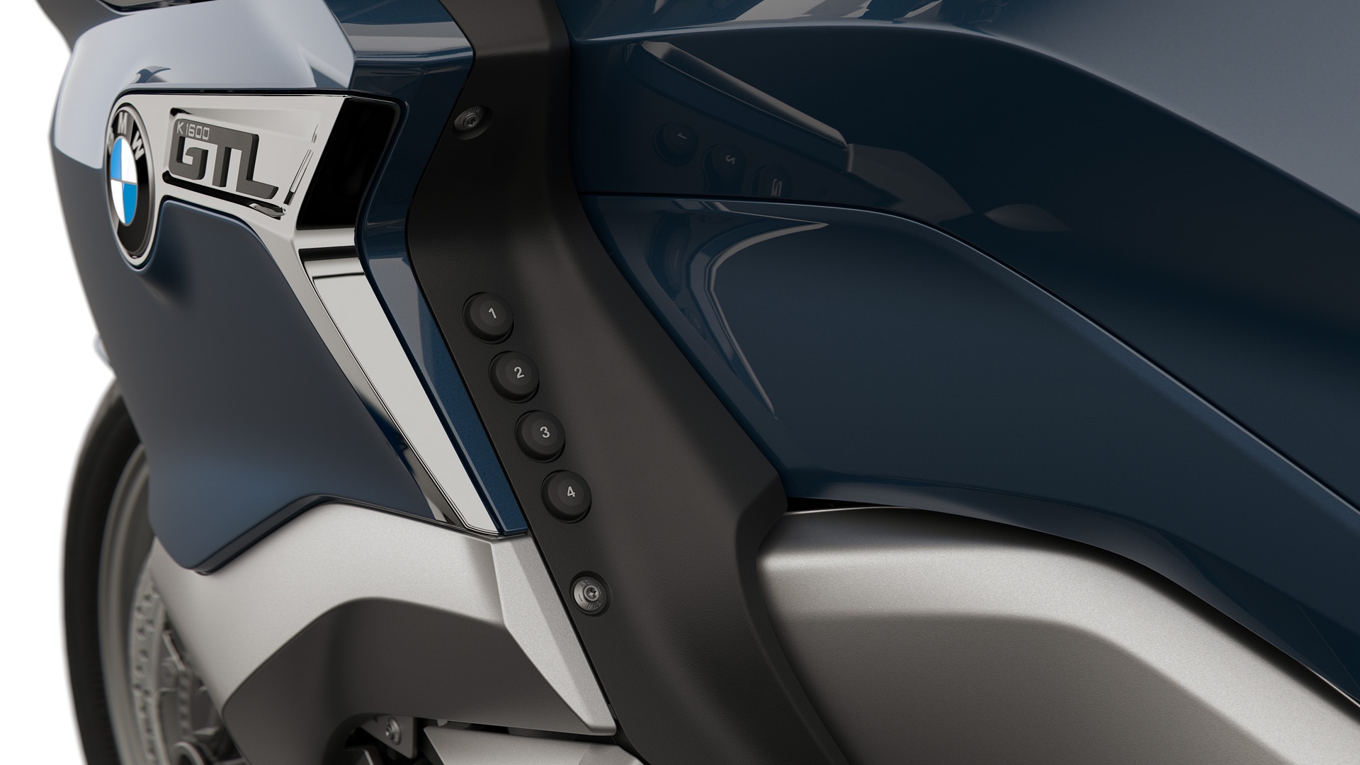 Focus on the four numbered Favorite buttons.