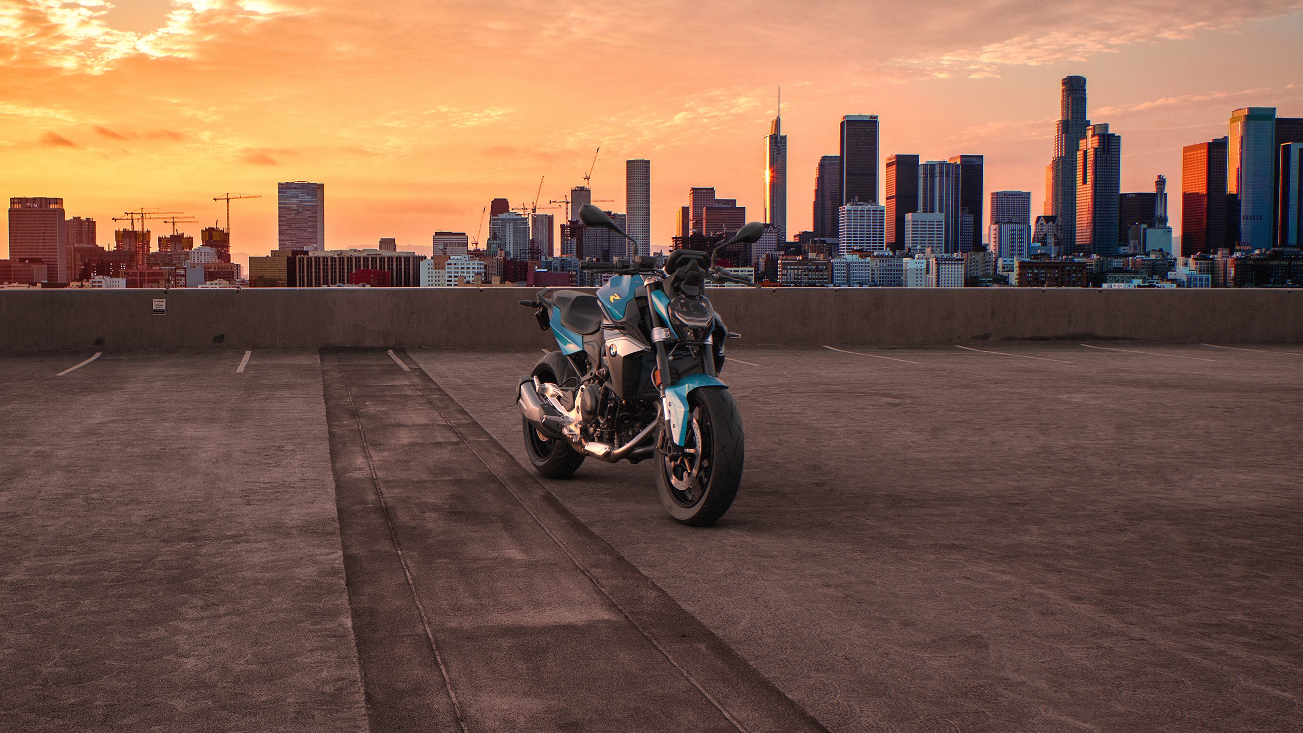 The BMW F 900 R BMW Motorrad