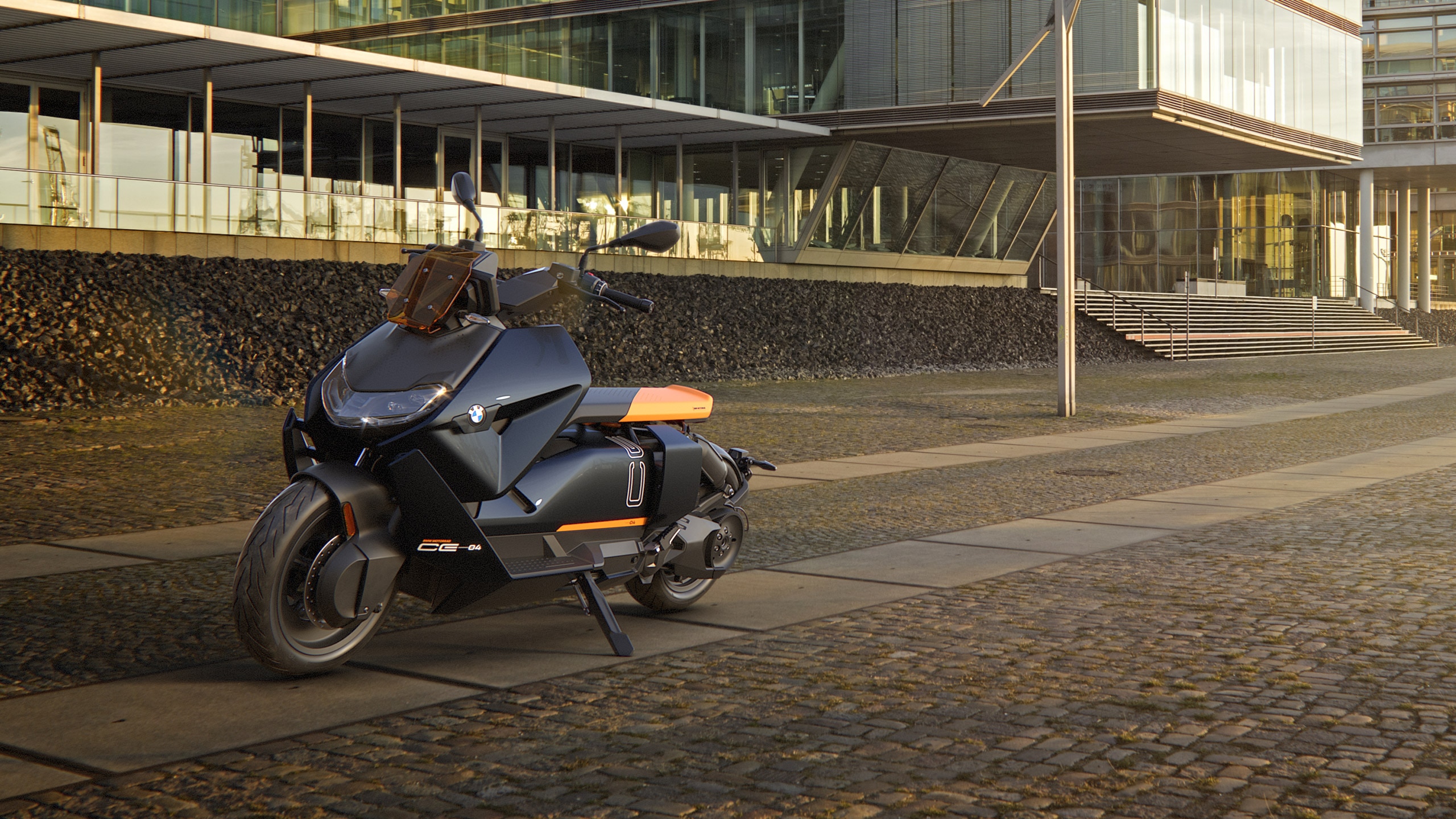CE 04 BMW Motorrad